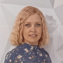 Латынцева Марина Валерьевна